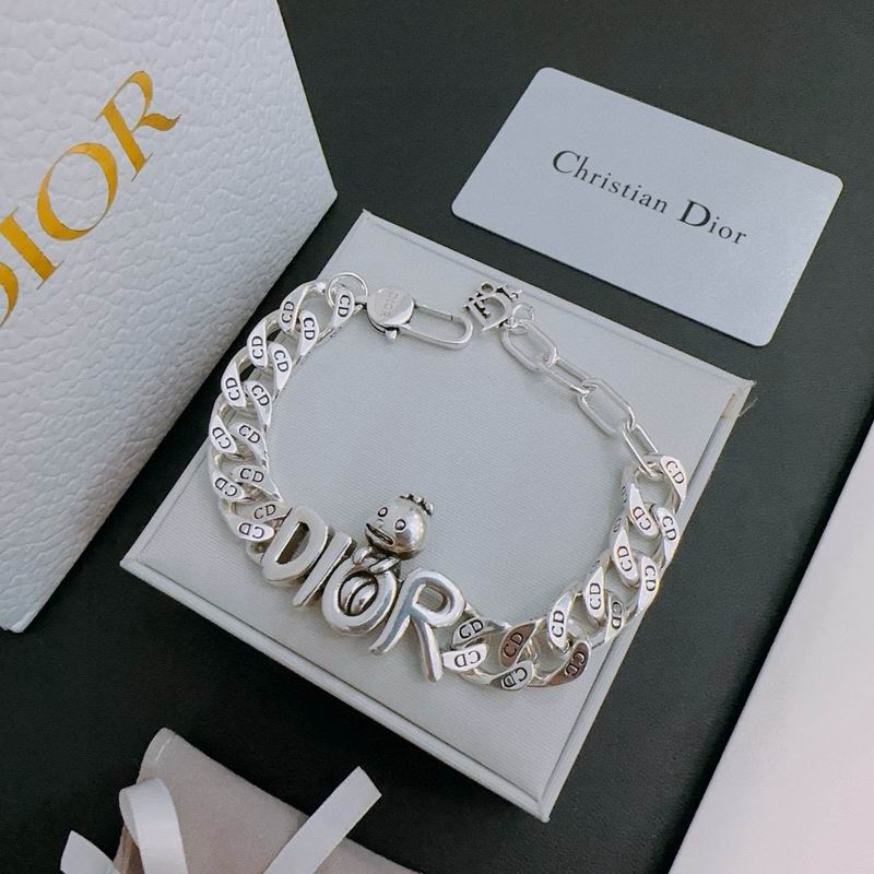 2025 Dior 手链3 1126